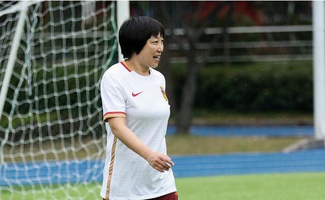 女足历史十大球员_女足球员黑历史最佳阵容_女足最棒