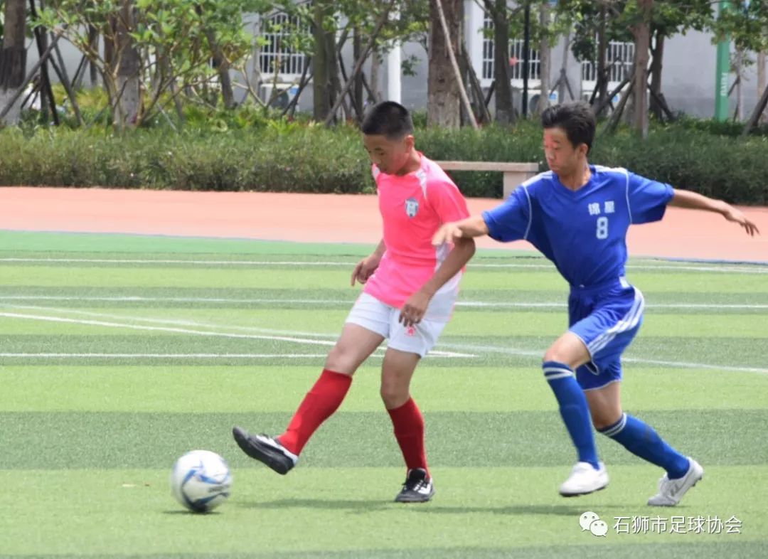 小学足球比赛冠军_全国小学足球联赛_全国小学生足球赛冠军