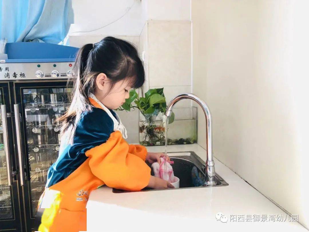 生活技能课刷鞋子_刷鞋子的体会与心得_学会了刷鞋子