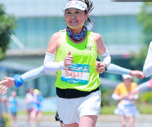 马拉松李子成_马拉松李子成简介_马拉松李子成老婆