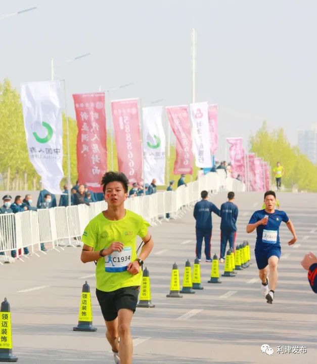 马拉松房车官网_马拉松健身房训练_健身房 马拉松