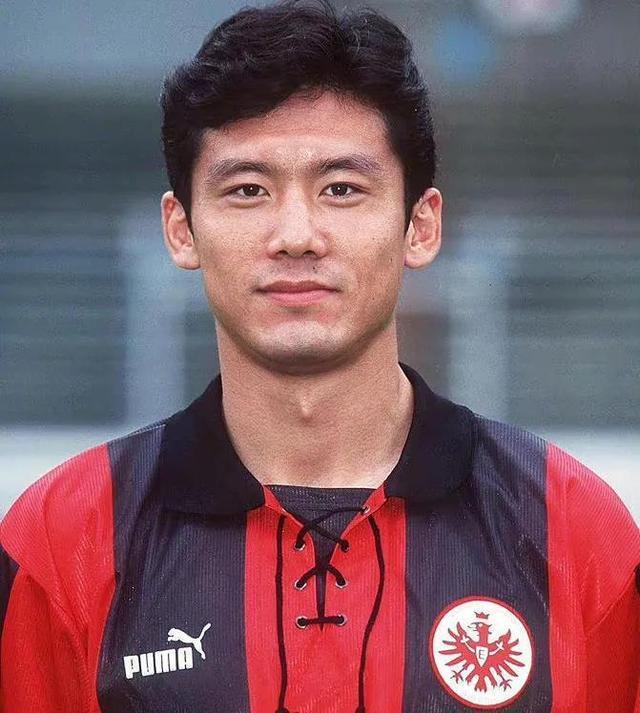 中国足球留洋最成功球员_足坛历史最佳阵容候选名单_中国足球留洋历史最佳阵容